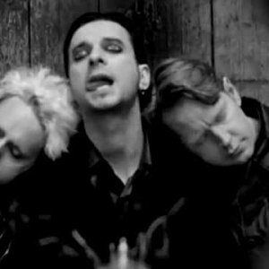 POP+SYNTH+ELECTRONIC+GROOVE+PSYCHEDELIC: Depeche Mode - Barrel Of A Gun (Official Video) (UK 1997)