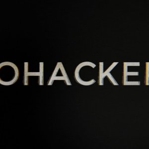 BIO+BODY-HACKER+DO-IT-YOURSELF+CYBORG: Biohackers - A journey into cyborg America (US 2012)