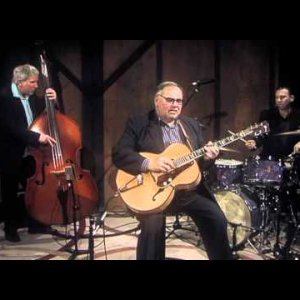 Sunday Mornin - ‬The Duke Robillard Jazz Trio‪ (Transmission Hour, live)‬