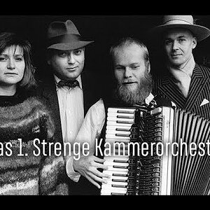 INSTRUMENTAL+SINGENDE SÄGE+AKKORDEON+POP+COVER+LIVE+SATIRE: Das 1. strenge Kammerorchester - Im Theater des Augenblicks 12. November (AT 1990)